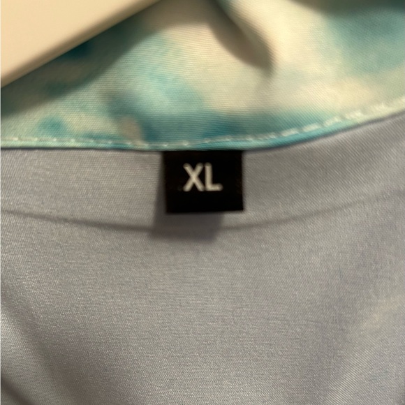 Hawaiian party shirt - Picture 3 of 4